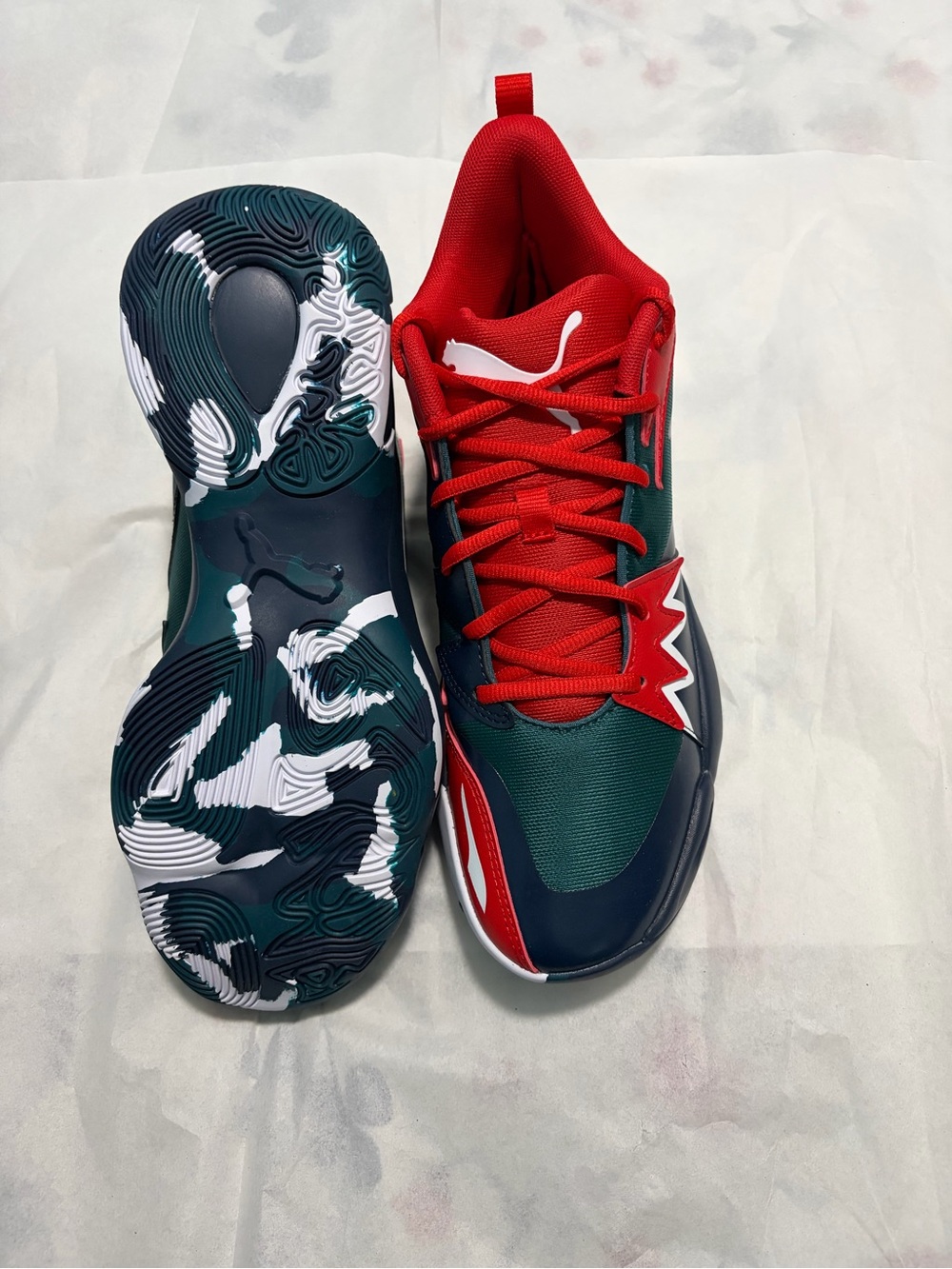 Puma Men’s Red, Green & Navy Athletic Low-Top Sneakers